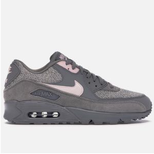Nike Air Max - Women’s